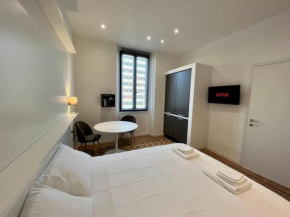 Tiny Apartment with ideal subway connection